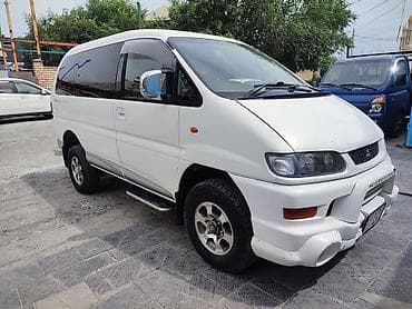 делика кузов: Mitsubishi Space Gear: 2004 г., 3 л, Автомат, Бензин, Минивэн — 9