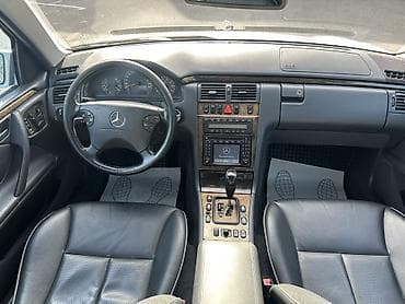 электро макси: Mercedes-Benz E-Class: 2001 г., 3.2 л, Автомат, Бензин, Седан — 7