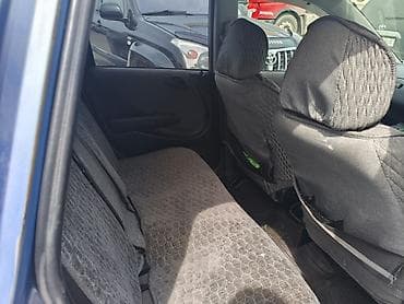 на фит 2: Honda Fit: 2003 г., 1.3 л, Вариатор, Бензин, Хэтчбэк — 7