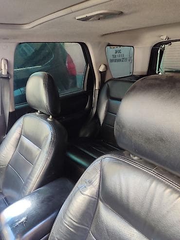 люки крыши: Ford Maverick: 2004 г., 2.3 л, Ручные, Кроссовер — 9