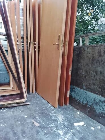 дом на разбор: Куплю б/у окна двери. Межкомнатные двери 105 - 106 серии. Бронь — 10