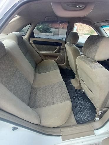 Daewoo Lacetti: 2004 г., 1.6 л, Механика, Бензин, Седан — 8