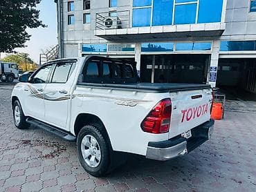 Toyota: Toyota Hilux: 2017 г., 2.4 л, Ручные, Дизель, Пикап — 2