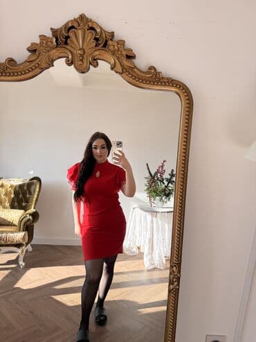 Юбкалар: Продаю абсолютно новое яркое красное платье. Очень женственное — 1