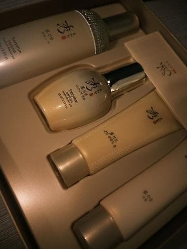 соол: Подарочный набор корейской косметики Sooryehan Ginseng (женьшень) — 2