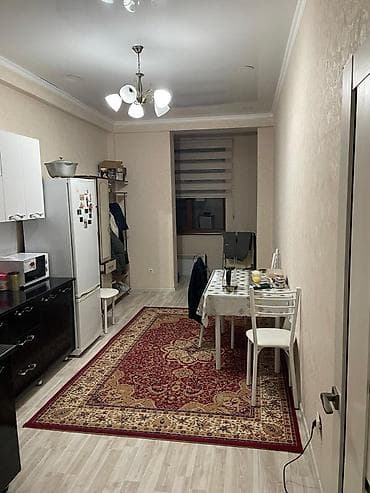 Недвижимость: 1 комната, 7 мкр Собственник, Без животных, С мебелью — 2