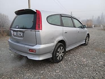 Продажа авто: Honda Stream: 2002 г., 2 л, Механика, Бензин, Универсал — 4