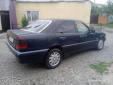 м 20: Mercedes-Benz 220: 1999 г., 1.8 л, Механика, Газ, Седан — 3