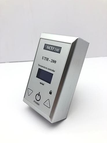 Автоэлектроника: Терморегулятор Made in China UTH-200 — 1