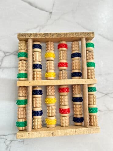 Описание: Особенности: Материал: дерево Размер продукта: 5 см