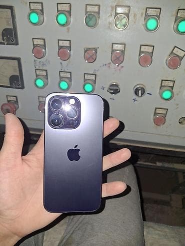зарядник для эпл вотч: IPhone 14 Pro, Б/у, 256 ГБ, Deep Purple, Защитное стекло, 77 % — 8