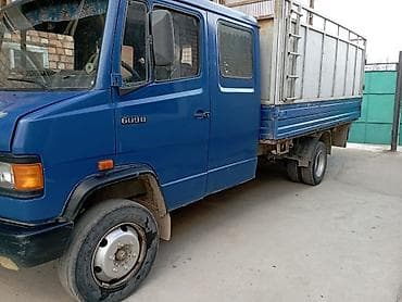 кабина 609: Легкий грузовик, Mercedes-Benz — 2