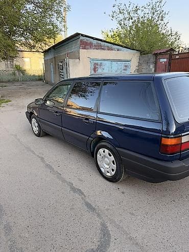 variant: Volkswagen Passat Variant: 1991 г., Универсал — 3
