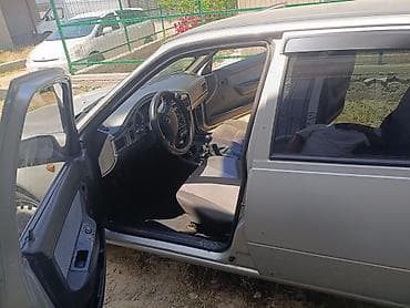 jetour x70: Daewoo Nexia: 2009 г., Механика, Бензин, Седан — 5