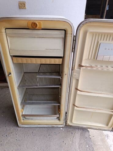 холодильник для мяса: Холодильник ЗИЛ Москва раритет мотор работает .нужна косметика. фрион — 7