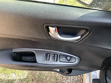 токмок шины: Kia K5: 2021 г., 2 л, Автомат, Бензин, Седан — 10