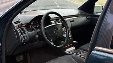 v class: Mercedes-Benz E-Class: 1996 г., 3.2 л, Автомат, Бензин, Седан — 6