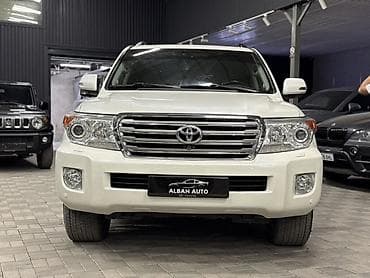 Toyota Land Cruiser: 2014 г., Автомат, Бензин, Внедорожник — 2