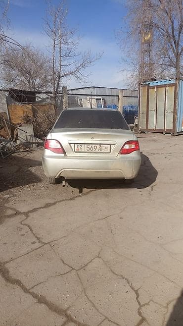 обшивка нексия: Daewoo Nexia: 2010 г., Седан — 7