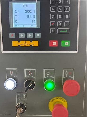 листогибы: Листогибочный пресс 125T/3200, простой ЧПУ Листогибочный пресс — 6