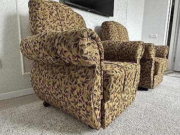 кухонный уголок стол стулья: Комплект мягкой мебели, Б/у, Самовывоз, Платная доставка, цвет - Бежевый — 5