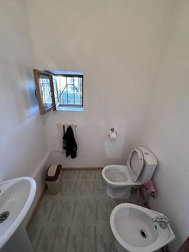 Продаю дом 🏠 село Ортосай Улица Иманалиева 📍Локация : 700 м от — 8