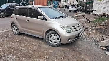 es lexus: Toyota Ist: 2003 г., 1.3 л, Бензин, Хэтчбэк — 1