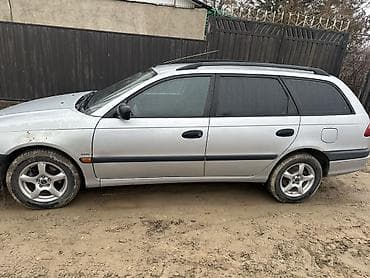 Toyota: Toyota Avensis: 2001 г., Механика, Бензин, Универсал — 3