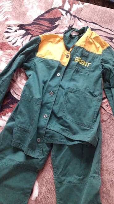 с связи с переездом: Форма рабочая фирмы Brent,в хорошем состоянии, ткань прочная — 1