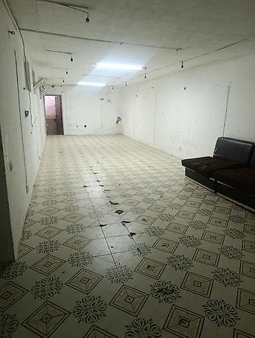 сдаю помищение: Сдаётся помещение под любой бизнес на Ауэзова Кырман. 70-квадратных — 2