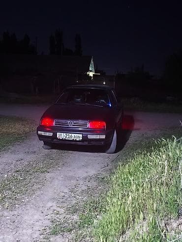 ом: Volkswagen Vento: 1992 г., 1.8 л, Механика, Бензин, Седан — 1