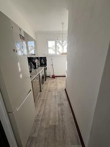 127: 4 комнаты, 80 м², 8 этаж — 10