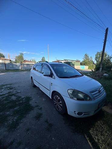 Унаа: Toyota Corolla Spacio: 2004 г., 2 л, Кол менен иштөөчү, Дизель, Вэн/Минивэн — 1