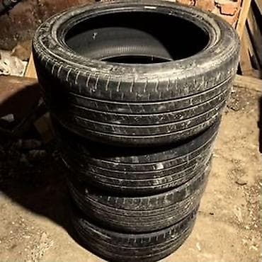 Камри 70 летние шины . Комплект автомобильных шин (4 шт.), на камри 70