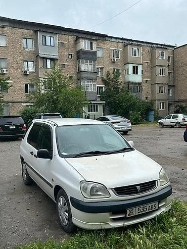 телешка на авто: Toyota Raum: 2000 г., 1.5 л, Автомат, Бензин, Хэтчбэк — 10