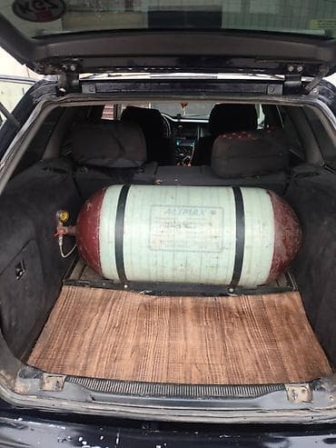 ауди q: Audi 80: 1992 г., 2 л, Механика, Газ, Универсал — 2