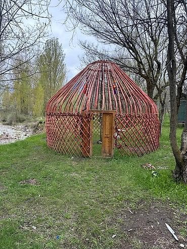 Традиционная юрта (каркас + покрытие) - Конструкция: разборный