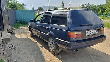 x3 m: Volkswagen Passat: 1993 г., 1.8 л, Механика, Бензин, Универсал — 5
