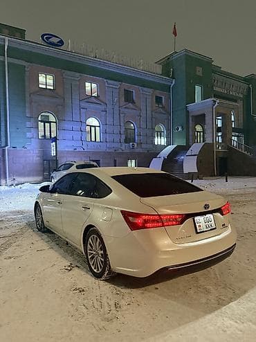 Продажа авто: Toyota Avalon: 2018 г., 2.5 л, Вариатор, Гибрид, Седан — 2