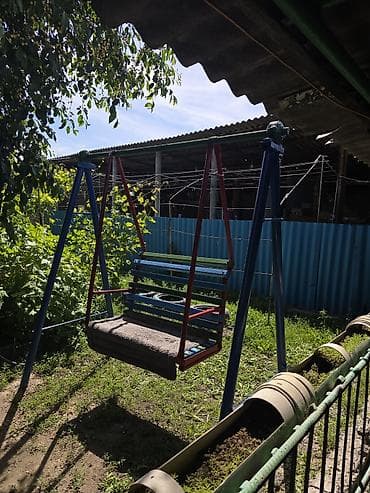 подвижной дом: Продаётся одноэтажный жилой дом с придомовым участком. Характеристики — 7