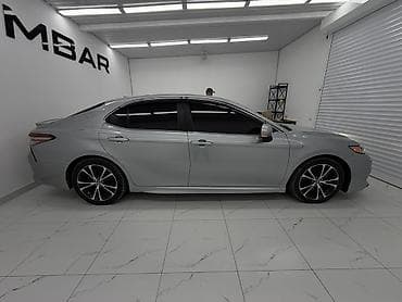 camry 5: Toyota Camry: 2018 г., 2.5 л, Автомат, Гибрид, Седан — 2