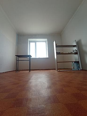 дом из бруса: 1 комната, 41 м², 104 серия, 3 этаж, Старый ремонт — 2