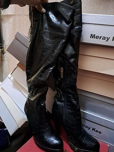 Жеке буюмдар: 1). Вечерняя обувь. На выпускной. 39размер, Merry Kea. За — 10