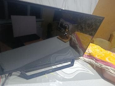 Продам телевизор sony bravia оригинал 32 дюйма включается дальше не