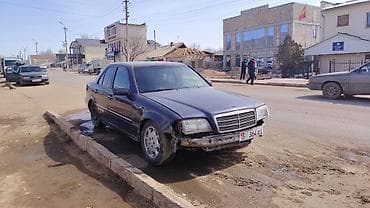 глушител мерс 210: Mercedes-Benz C-Class: 1994 г., 2.2 л, Ручные, Бензин, Седан — 4
