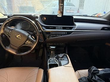 lexus 350 es: Lexus ES: 2019 г., 2.5 л, Вариатор, Гибрид, Седан — 3