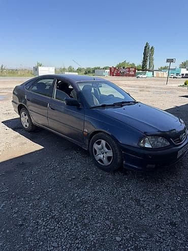 Продажа авто: Toyota Avensis: 2002 г., 2 л, Механика, Дизель, Лифтбек — 3