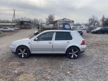 глф 2: Volkswagen Golf: 1999 г., 2 л, Автомат, Бензин, Хэтчбэк — 2