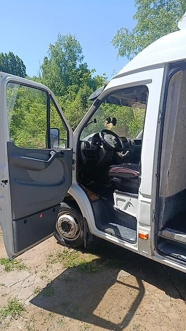 сапог холодильник: Рефрижераторный фургон на базе Mercedes‑Benz Sprinter (длинная база — 7