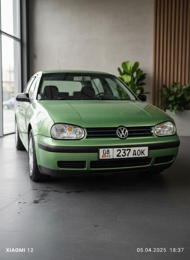 Volkswagen: Volkswagen Golf V: 1998 г., 1.6 л, Механика, Бензин, Седан — 2